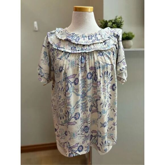 Candace Cameron Burr NWOT M cream people patterned flutter sleeve blouse - Picture 3 of 9